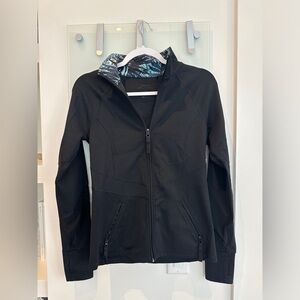 Athletic jacket